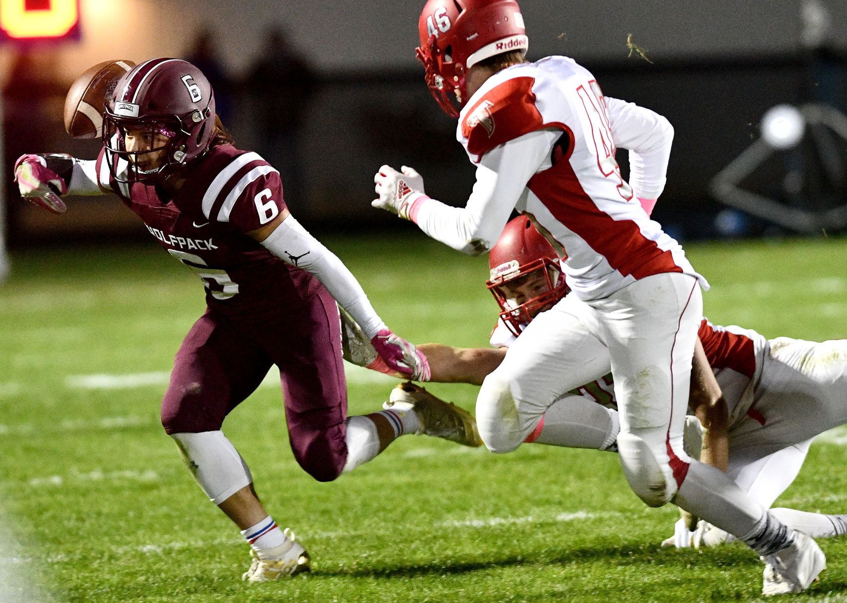 Western Christian vs West Sioux football